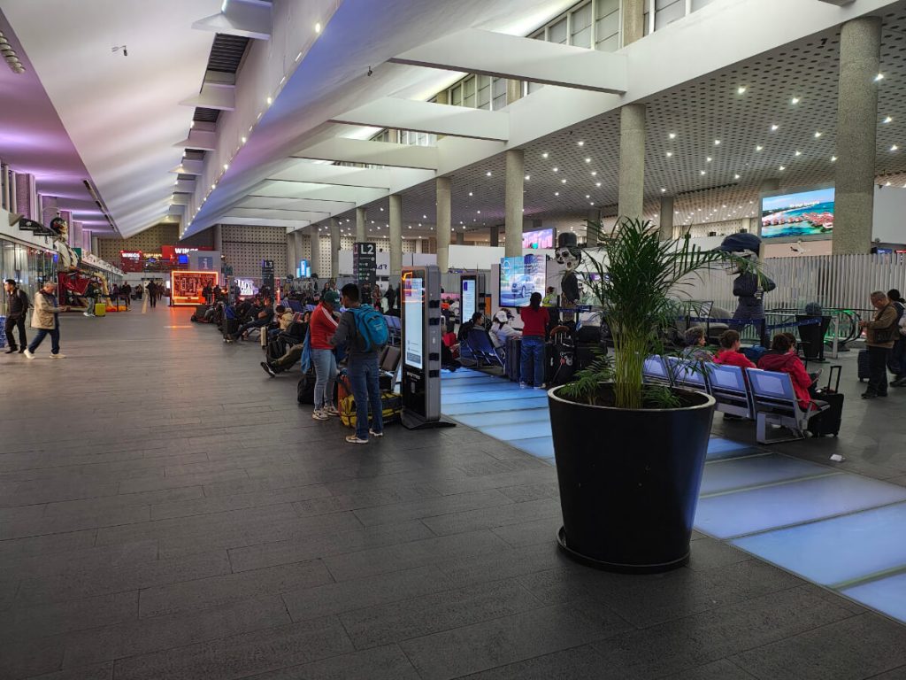 ユーロボーナスミリオネアへの旅_MEX-ATL-BOS-LHR